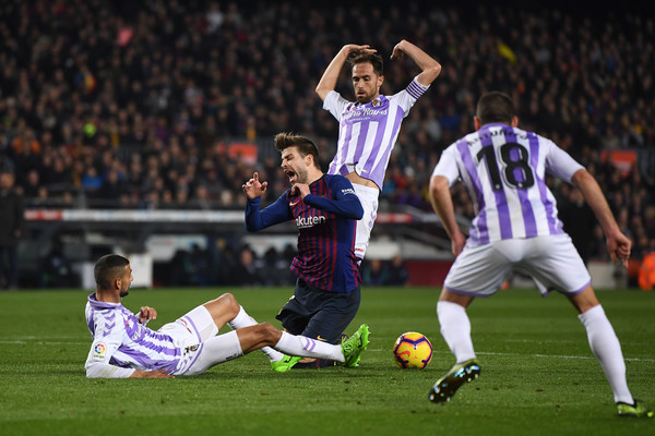Gerard Pique Bantah Lakukan Diving