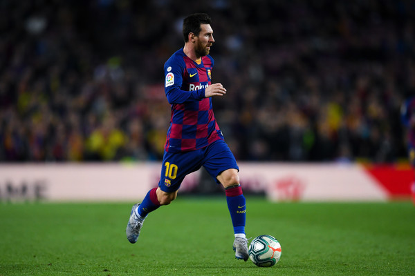 Satu Tantangan Merekrut Lionel Messi dari Barcelona