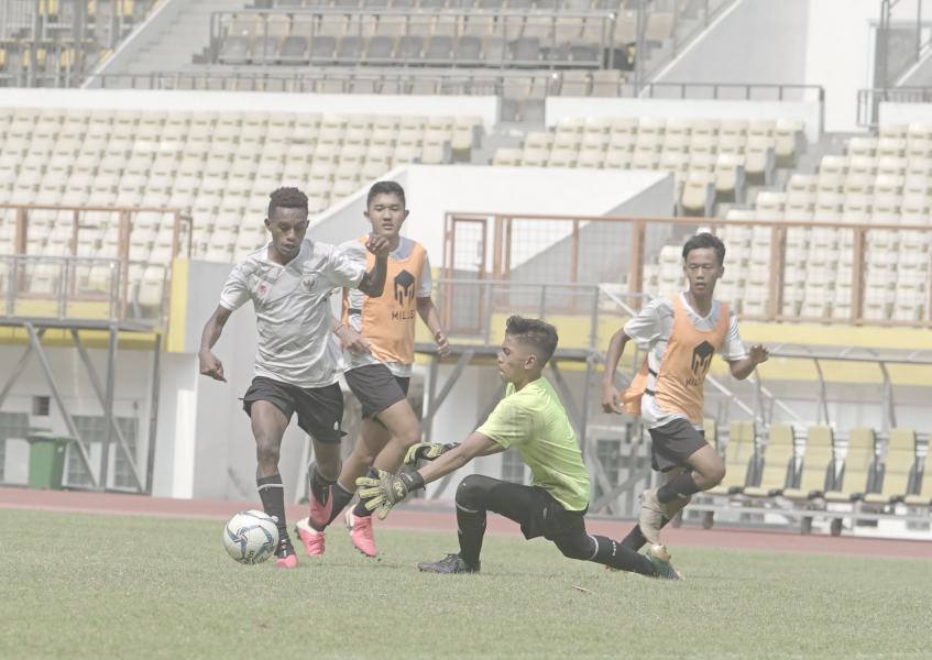 Peningkatan yang Dirasakan Bima Sakti Pasca Timnas Indonesia U-16 Rampungkan TC di Cikarang