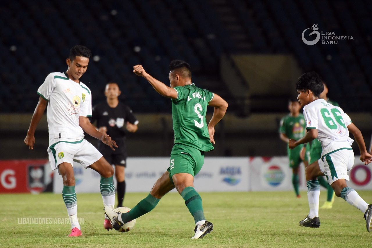 Marselino Ferdinan, Eks Timnas U-16 Jalani Debut bersama Persebaya
