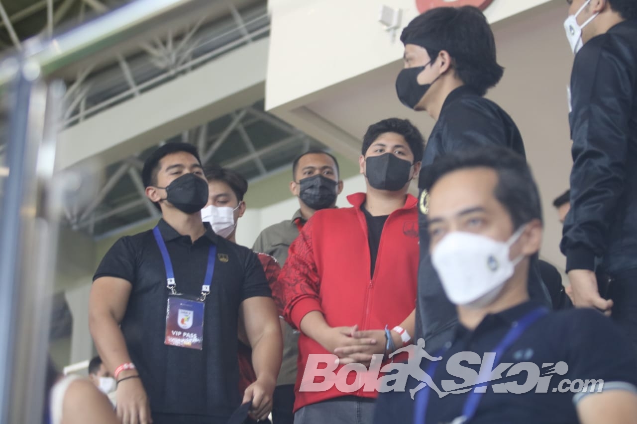 Persis Vs PSG, Atta Halilintar Sapa Kaesang Pangarep di Stadion Manahan