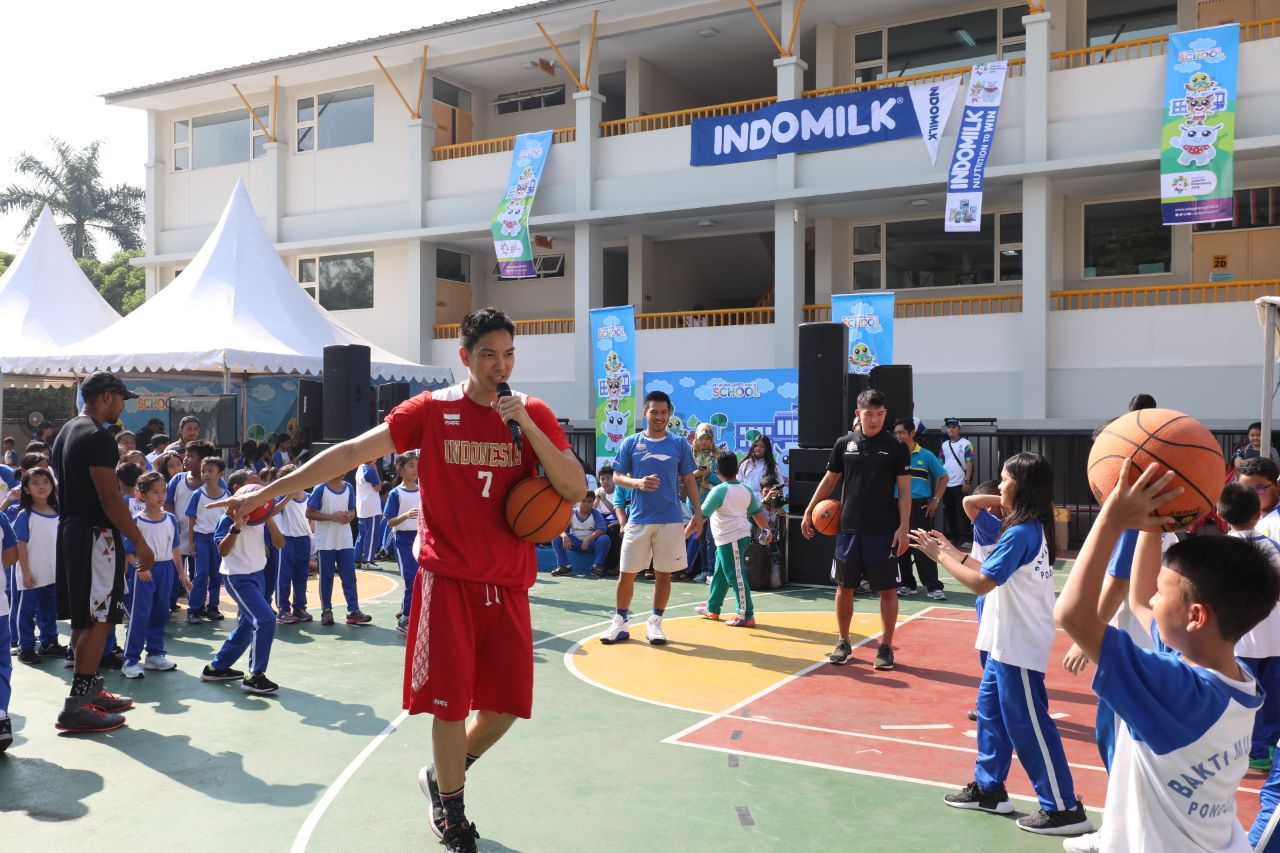Pebasket Nasional Ikut Ramaikan Asian Games Goes to School