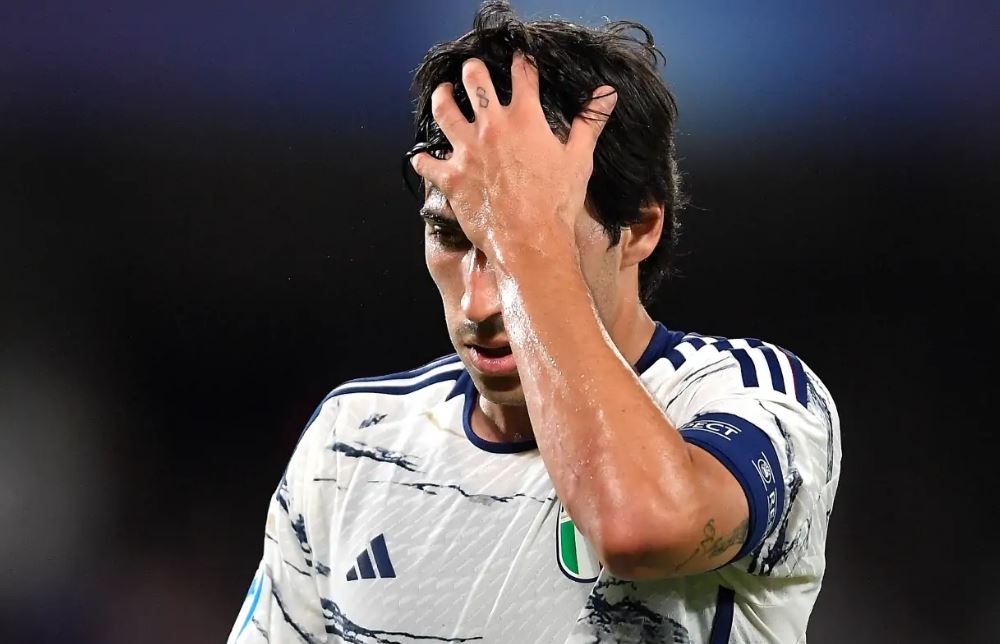 Resmi, Sandro Tonali Disanksi Larangan Bermain 10 Bulan dan Absen di Piala Eropa 2024