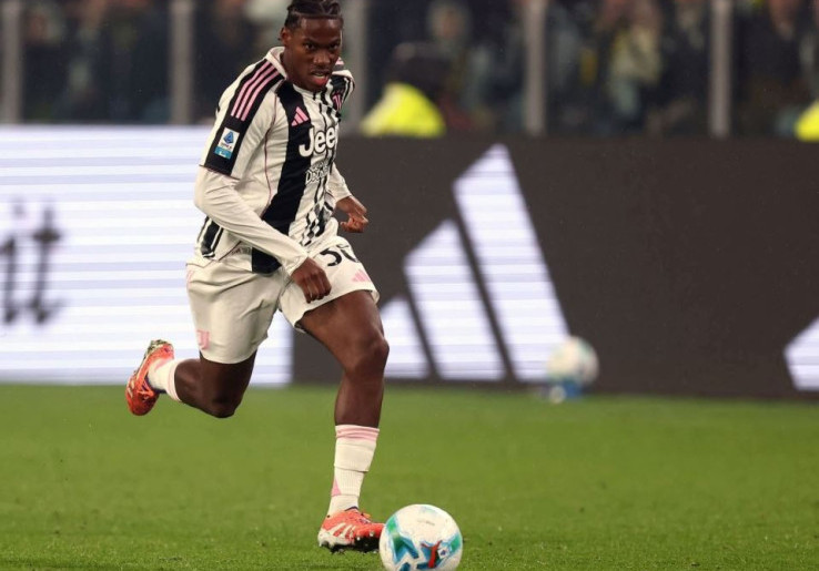 Tidak Benar, AC Milan Inginkan Penyerang Juventus