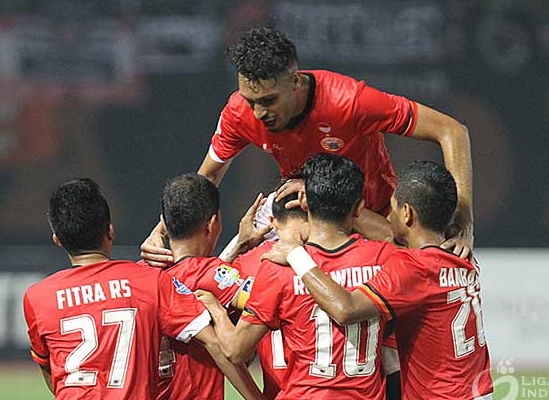 Persija Tahan Surat Keluar untuk William Pacheco
