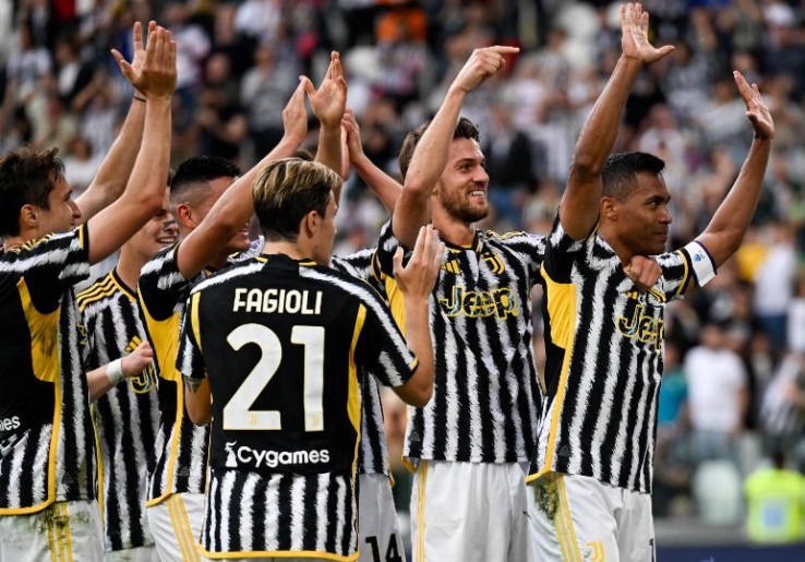Tangis Haru Kepergian Alex Sandro dari Juventus