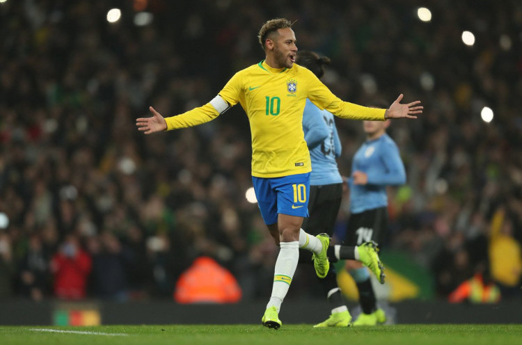 Neymar Lewati Legenda Brasil, Kejar Rekor Gol Ronaldo