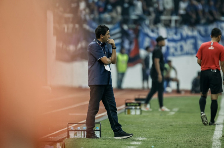 Eduardo Tak Mau Arema FC Cari Hasil Aman di Leg Kedua Semifinal Piala Presiden