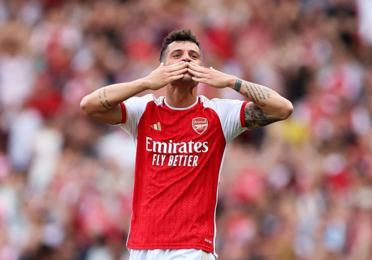 Mantan Kapten Arsenal Cocok Jadi Jenderal Lini Tengah Manchester United