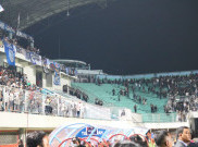 Korban Luka Capai Puluhan Orang, Ini Kata PSSI soal Rusuh Suporter di Laga Pembuka Liga 1