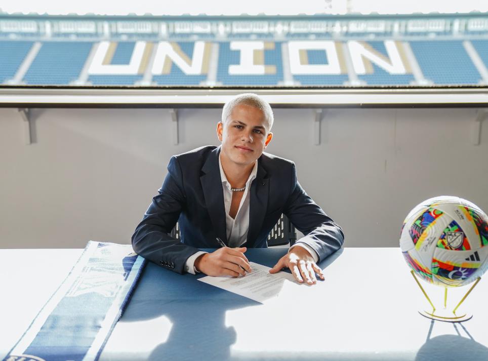 Manchester City Rekrut Wonderkid Amerika Serikat