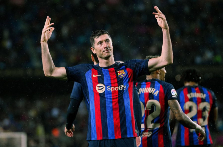 Robert Lewandowski Tidak Sabar Berduet dengan Lionel Messi
