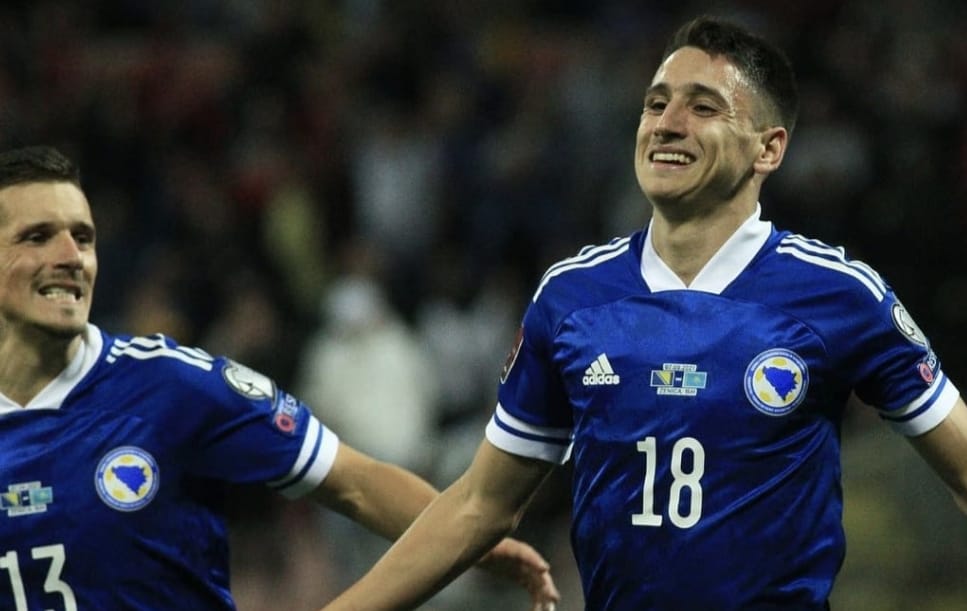 Gelandang Bosnia dan Herzegovina Luka Menalo Diklaim Menuju Persib Bandung