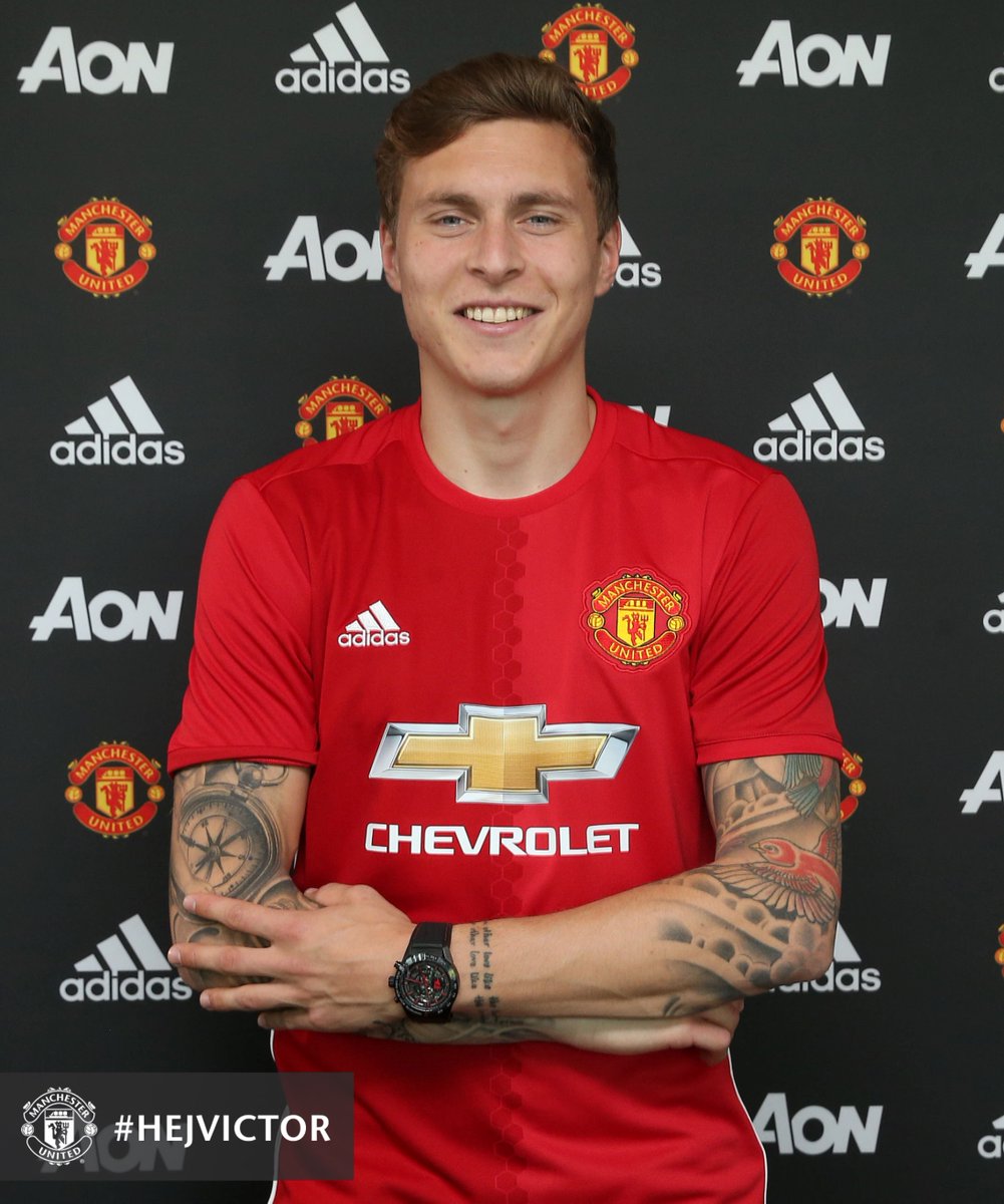 Victor Lindelof Resmi Gabung Manchester United