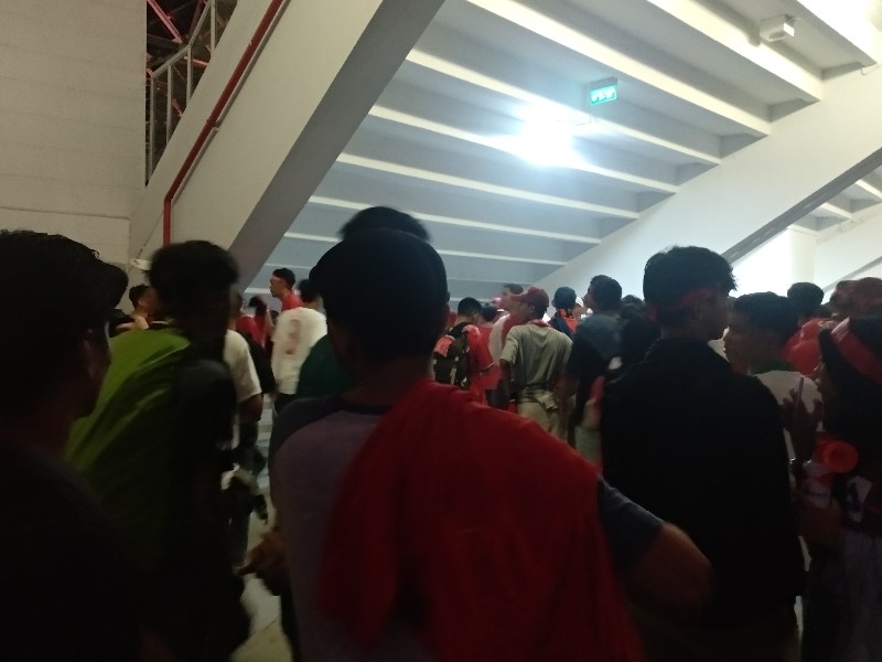 Timnas Indonesia U-19 Kalah, Penonton Bentrok