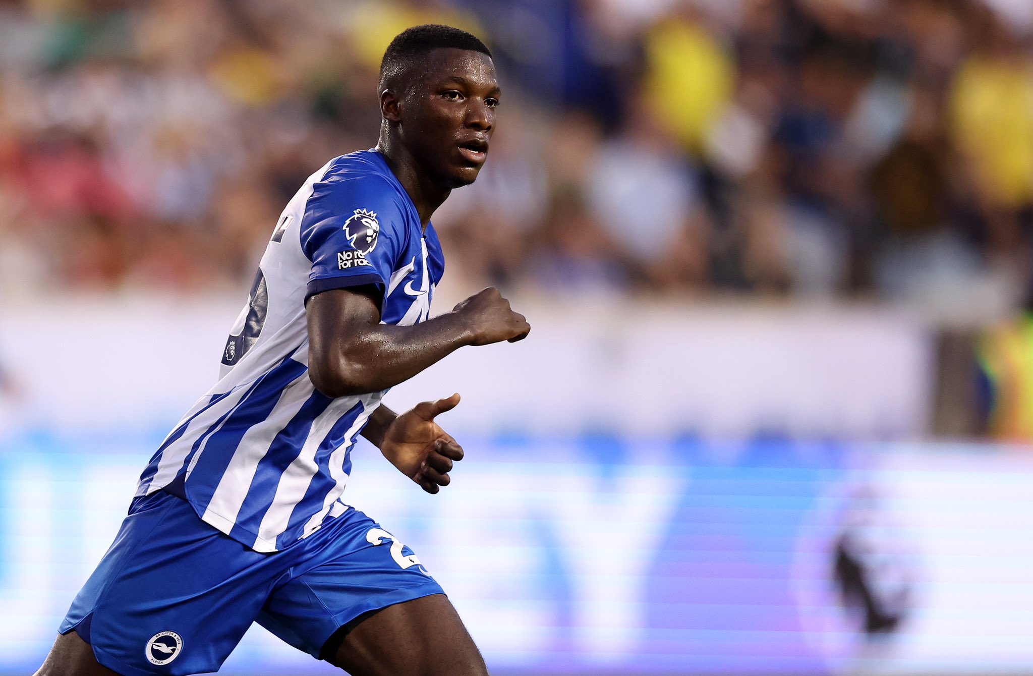 Breaking News: Tikung Chelsea, Liverpool Dapatkan Moises Caicedo