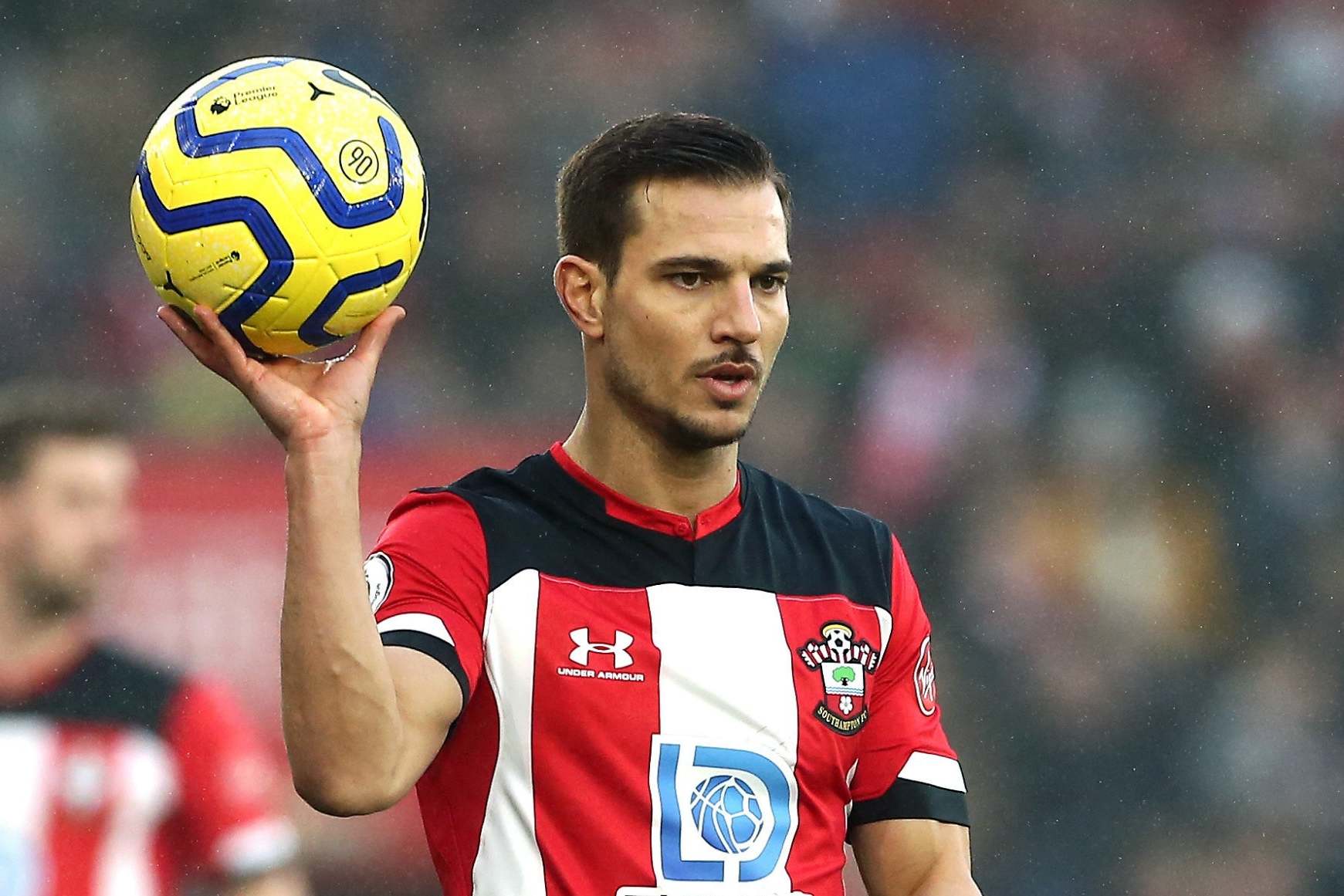 Meski Sedang Cedera, Arsenal Tetap Gaet Cedric Soares