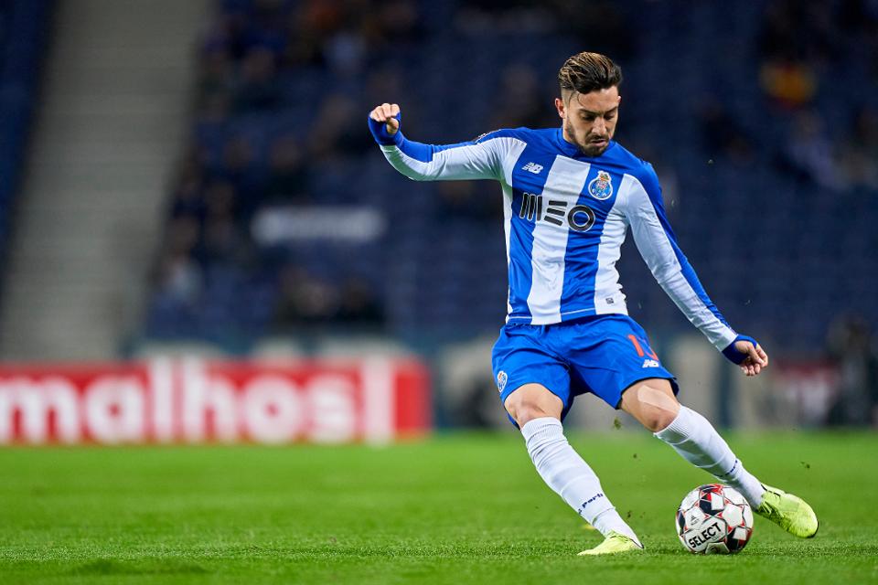 Alternatif Ben Chilwell, Chelsea Bidik Alex Telles