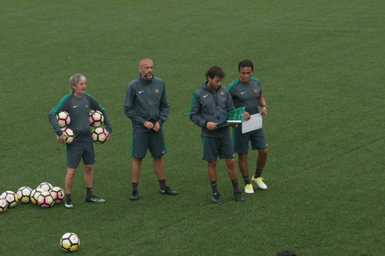Luis Milla Nilai Sepak Bola Indonesia Kini Sudah Jauh Lebih Berkembang
