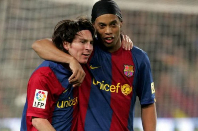 Ronaldinho Restui Kepindahan Messi ke PSG
