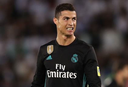 Begini Cara Ronaldo Menjawab Troll Suporter Al Jazira (Video)