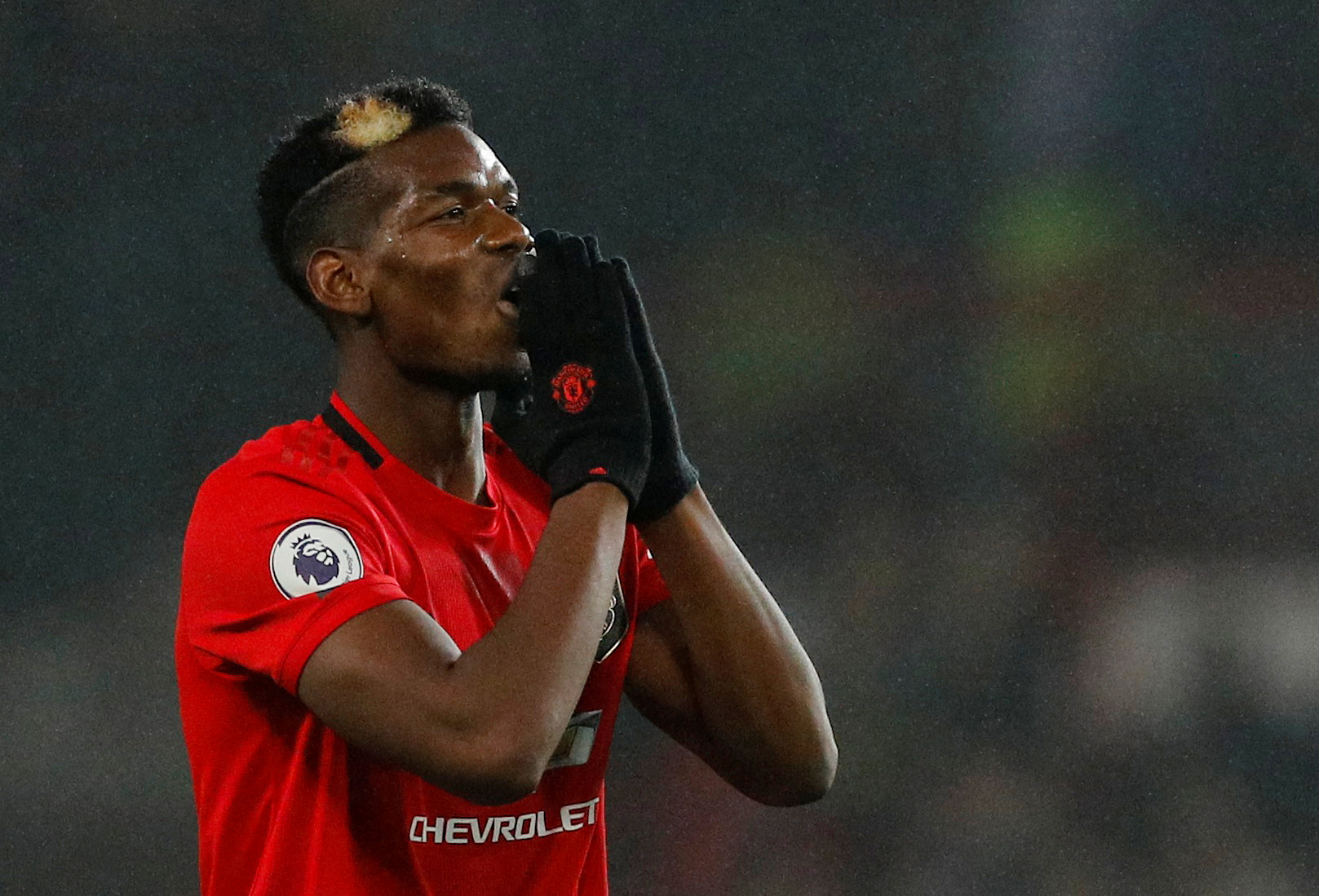 Gary Neville Beri Rapor Merah kepada Harry Maguire, Victor Lindelof, dan Paul Pogba