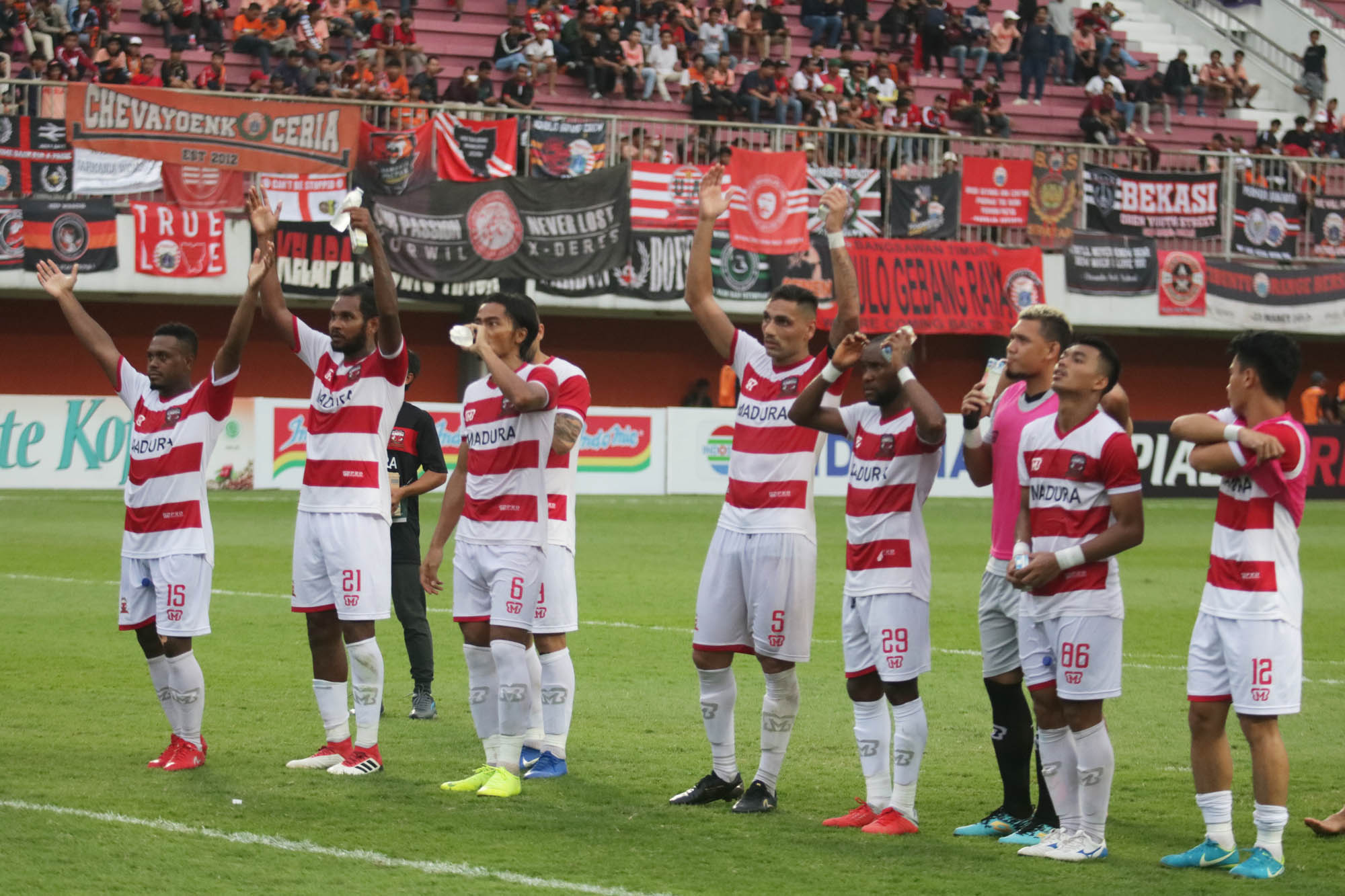 Gembiranya David Laly Cetak Gol untuk Madura United ke Gawang Borneo FC
