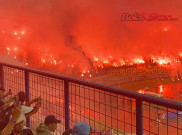 Erick Thohir Sebut Flare Merusak Pesta Juara Persib Bandung