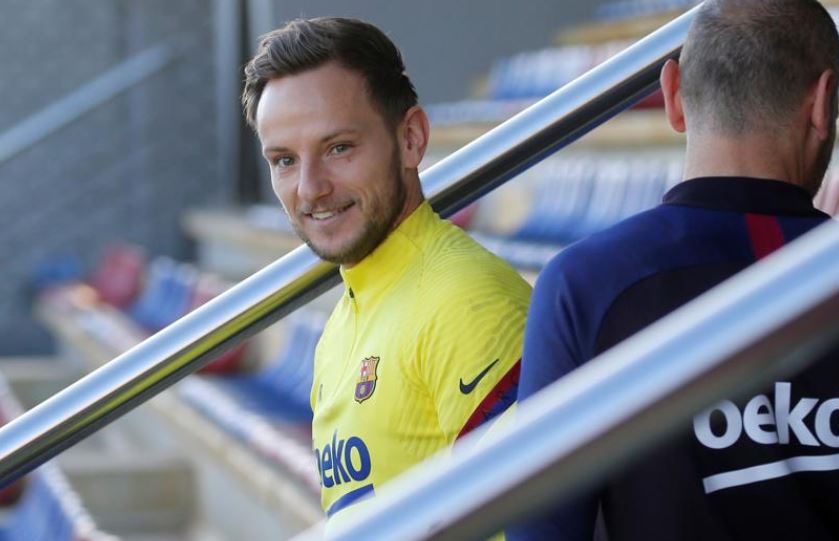 Kecewa dengan Barcelona, Ivan Rakitic Ingin Main dengan Cristiano Ronaldo di Juventus