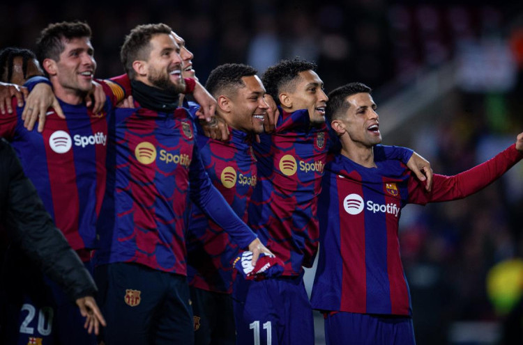 Hasil Liga Champions: Barcelona Singkirkan Napoli, Arsenal Menang Dramatis