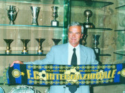 Pelatih Inter Milan yang Persembahkan Gelar Piala UEFA 1998 Meninggal Dunia