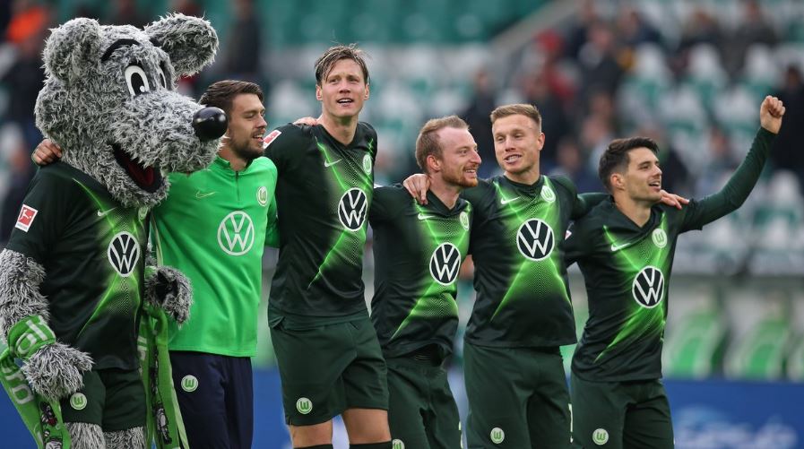 Resep Unbeaten Wolfsburg di Bundesliga: Kejelian Oliver Gasner dan Metode Latihan Vier Gewinnt
