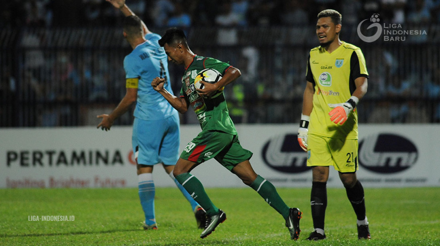 Alasan Aji Santoso Rotasi Posisi Kiper Saat Persela Hadapi PSIS