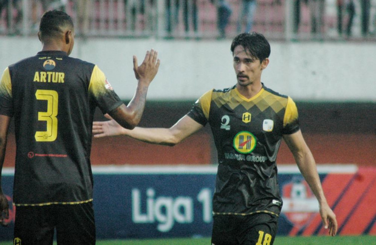 Baut Pesawat Kendor, Gavin Kwan Khawatir
