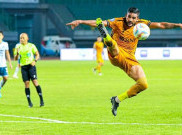 Hasil Liga 1: Radja Nainggolan Debut, Bhayangkara FC Sikat Persita 3-0