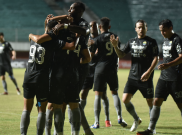 Kalahkan Persela 3-1, Robert Alberts Sebut Persib Masih Kurang Tajam