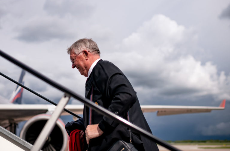 Ikut Rombongan Man United, Solskjaer Jelaskan Status Sir Alex Ferguson