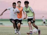 Performa Belum Konsisten, Pelatih Persebaya Josep Gombau Benahi Teknik Dasar