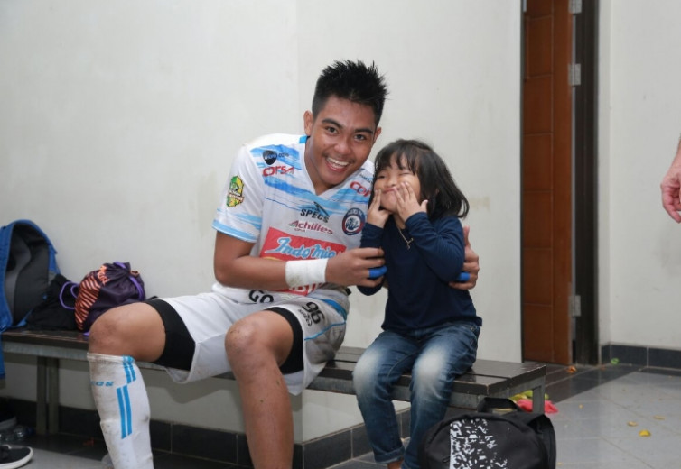 Ambisi Kartika Ajie Pasca Melanjutkan Masa Bakti di Arema FC