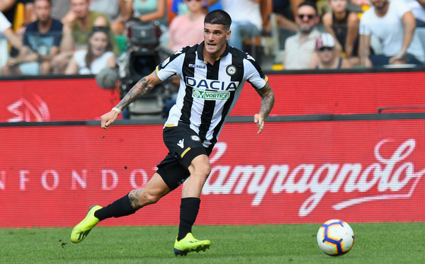 AC Milan Monitor Bintang Baru Timnas Argentina