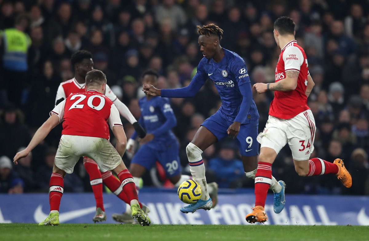 Hasil Kompetisi Eropa: Napoli Menang, Chelsea Ditahan Arsenal