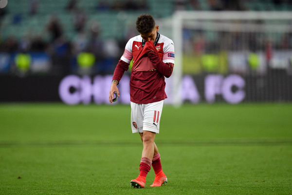 Agen Gelandang Arsenal Kirim Kode untuk AC Milan