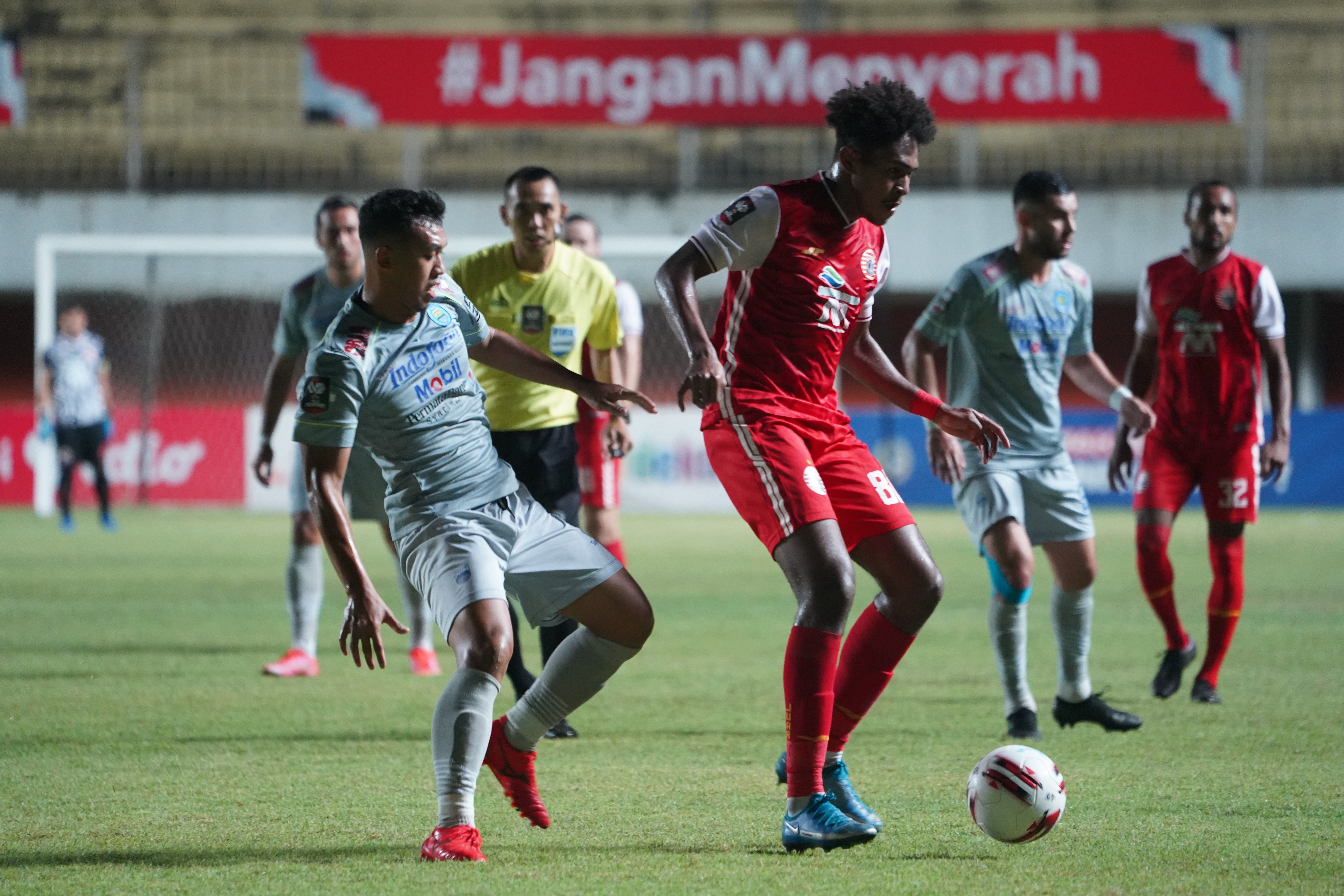 Analisis dan Prediksi Firman Utina soal Final Persib Vs Persija
