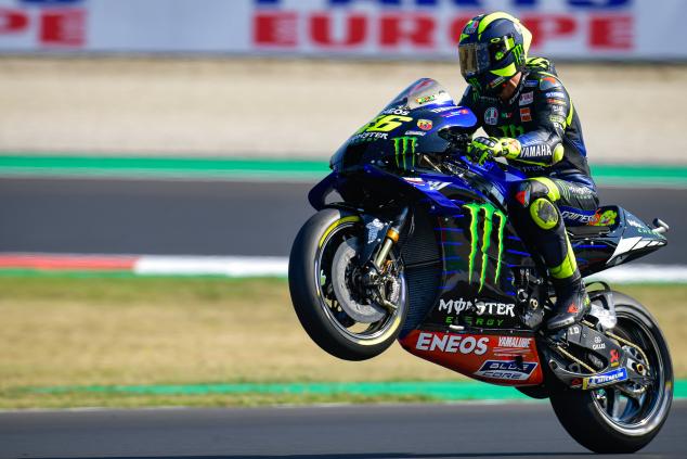 Lama Tertunda, Valentino Rossi Akhirnya Resmi Gabung Petronas Yamaha