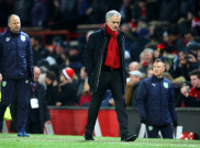 Gagal Menang, Mourinho Kritik Permainan Bertahan Burnley dan Sindir City Lagi