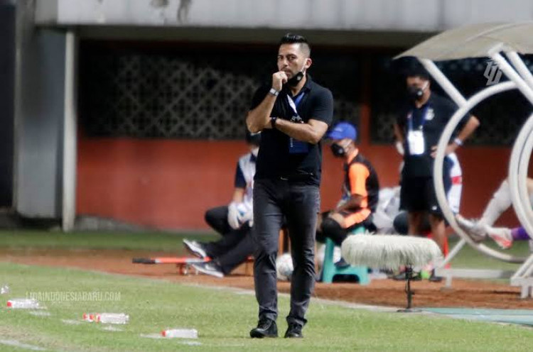 Javier Roca Sebut Persik di Atas Angin Jelang Lawan Arema FC