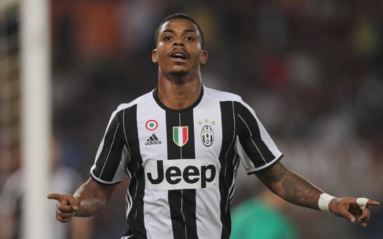 Respons Mantan Gelandang Juventus Dikaitkan dengan Manchester United