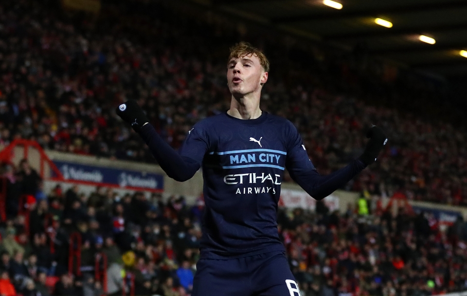 Swindon Town 1-4 Man City: Pemain 19 Tahun Curi Perhatian