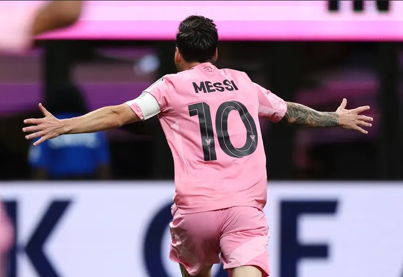 Dihujani Pujian, Lionel Messi Beri Apresiasi Rekan Setim