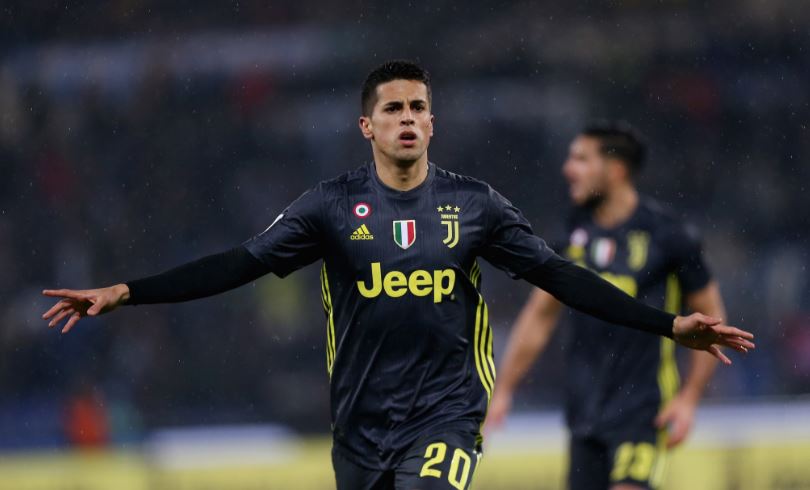 Man City Kian Dekat Rekrut Cancelo, Barter Pemain dengan Danilo Plus Uang Kas